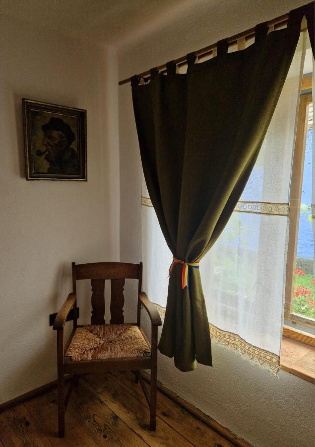 Floresti House 21 Roandola Bagian luar foto